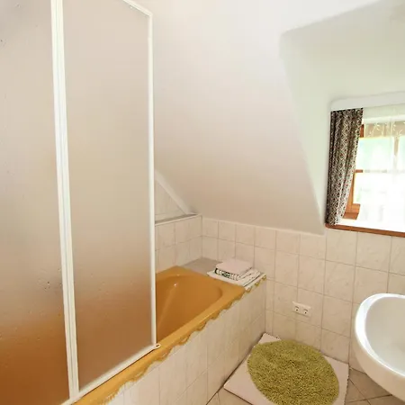 Дом отдыха Peaceful Near Area In Гмюнд