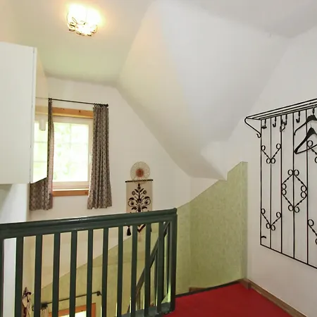 Alpine Holiday Stay In Kaernten Gmünd